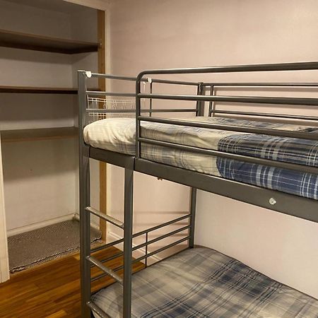 Хостел The Kingston Hideaway Кінгстон-на-Темзі Екстер'єр фото